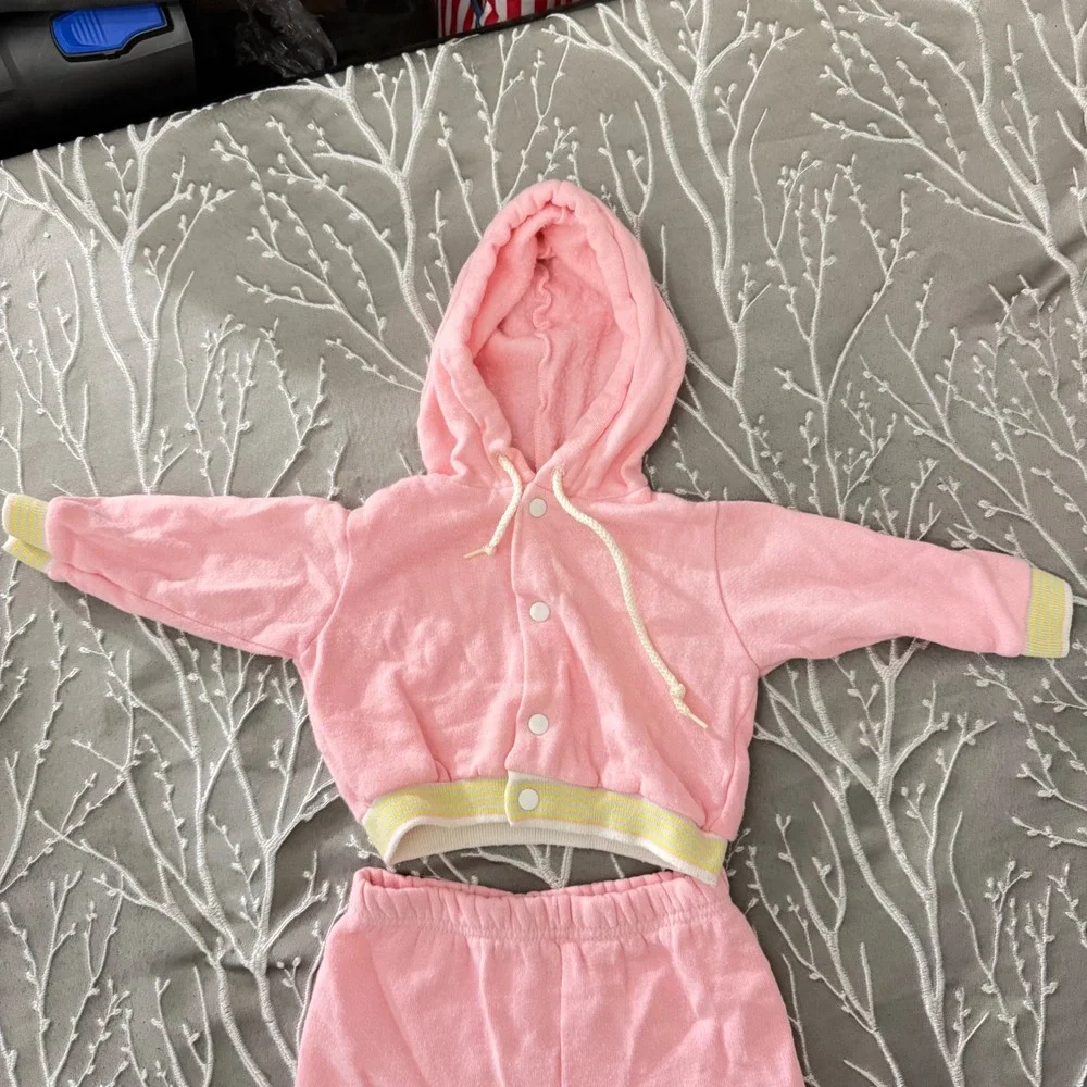 Vintage Pink Knit Baby Tracksuit Set Hooded Sweatshirt Joggers‎ 12 Months